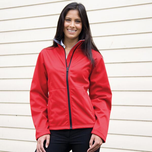 Women's Core softshell jacket Thumbnail